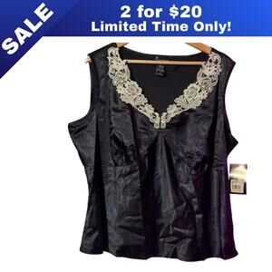 [Sale: 2 for $20!] Shiny Black Tank Top with White Lace Collar - Size 2X 0055